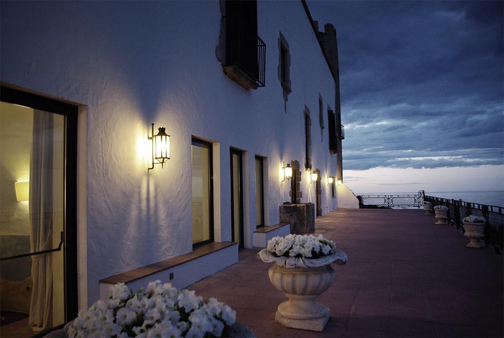 El Far Hotel Restaurant 러프렌치 외부 사진